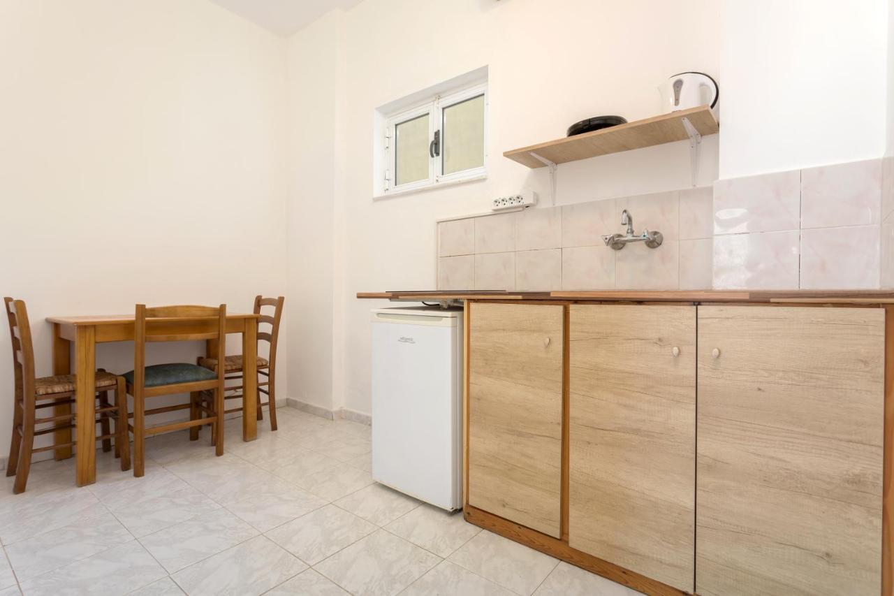 Holidays Studios & Apartments Laganas Exterior foto