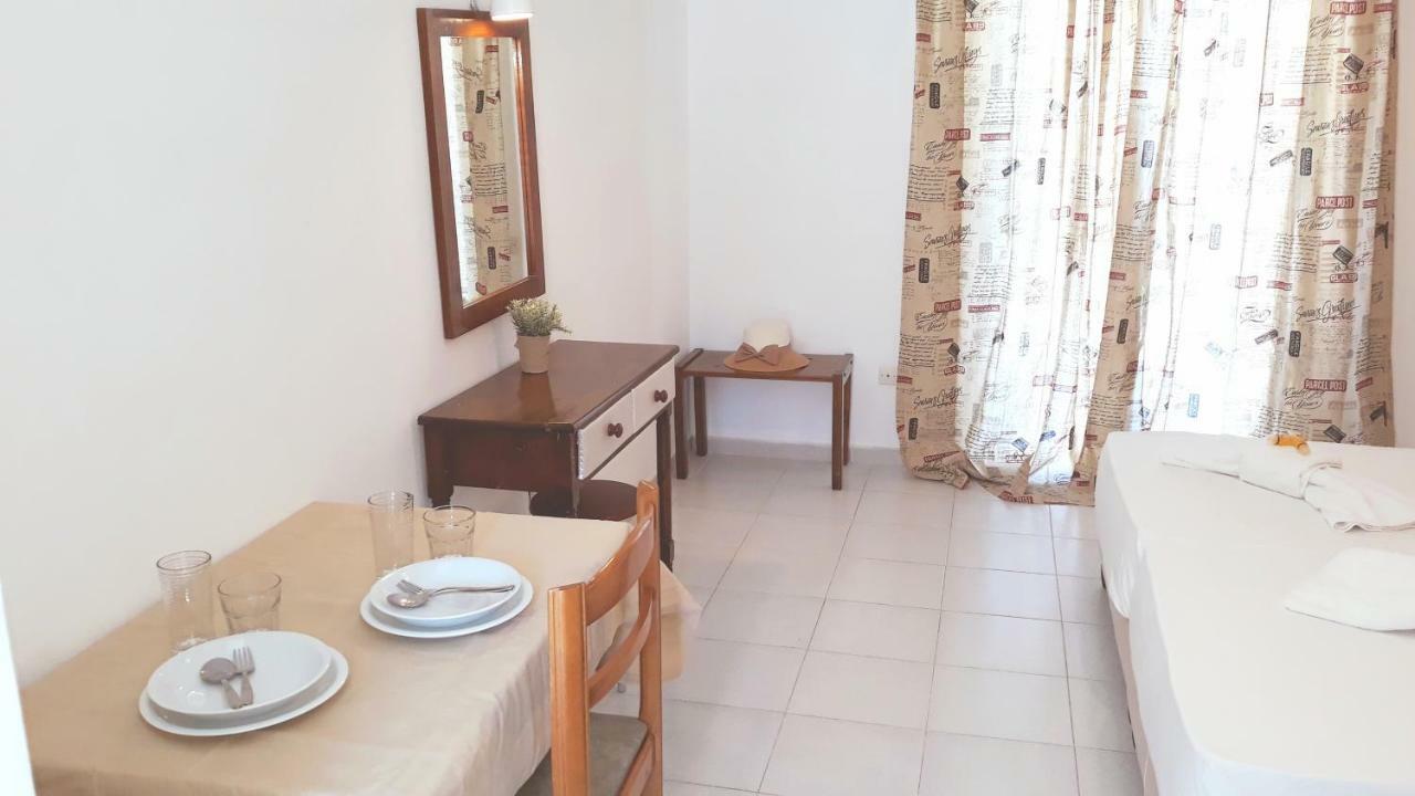 Holidays Studios & Apartments Laganas Exterior foto